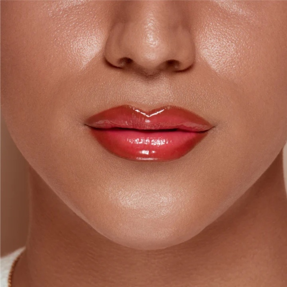 ALAMAR COSMETICS Plumpling Lip Water in Agua Ardiente - Picture 3 of 4